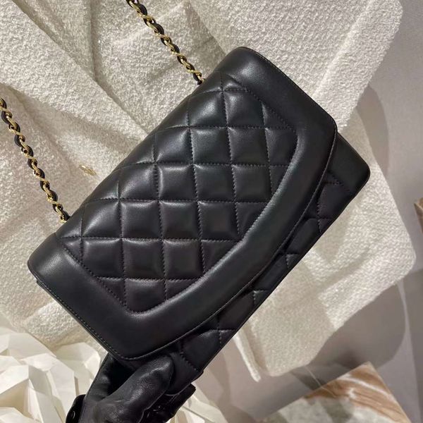 10a designer bag women vintage handbags sheepskin or caviar cowhide lady flap purse gold
10a designer bag women vintage handbags sheepskin or caviar cowhide lady flap purse gold