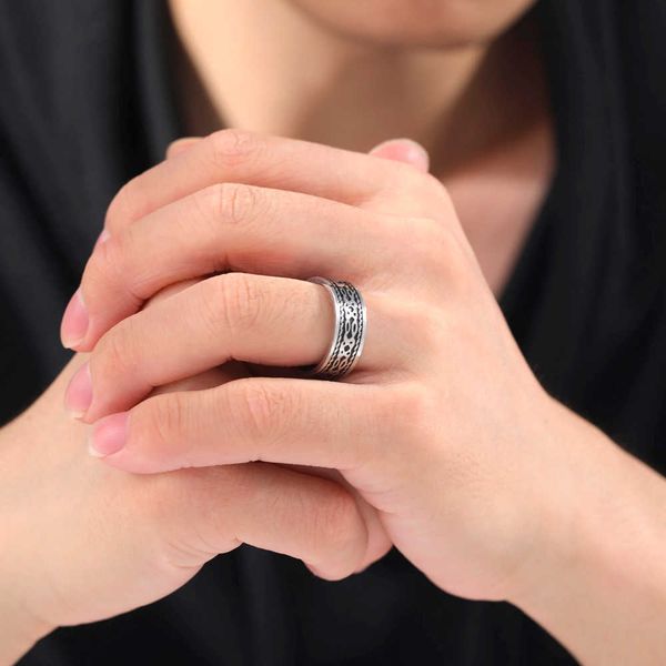 band rings cooltime irregular bubble vintage ring stainless steel rings for men women corrosive ring jewlery 2023 new aa230306, Silver
band rings cooltime irregular bubble vintage ring stainless steel rings for men women corrosive ring jewlery 2023 new aa230306, Silver