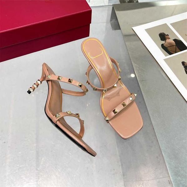 leather valentinolies wedding es business shoe summer high popular dress women party sandals luxury heels brand casual flat 0qw1, Black
leather valentinolies wedding es business shoe summer high popular dress women party sandals luxury heels brand casual flat 0qw1, Black