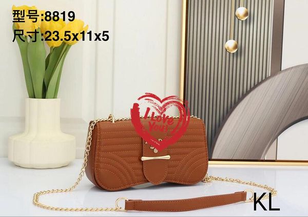 classic women pld shoulder bag work handbag evening travel carry bags leather portable wallet purse makeup beautiful gifts
classic women pld shoulder bag work handbag evening travel carry bags leather portable wallet purse makeup beautiful gifts