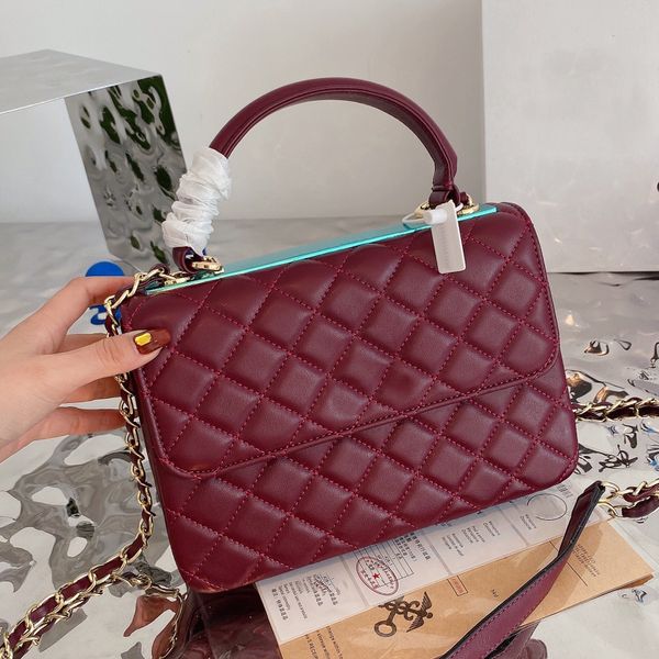 designer clutch flap shoulder chain bag handbag totes check thread purse double letters solid hasp square stripes women luxury handbags
designer clutch flap shoulder chain bag handbag totes check thread purse double letters solid hasp square stripes women luxury handbags