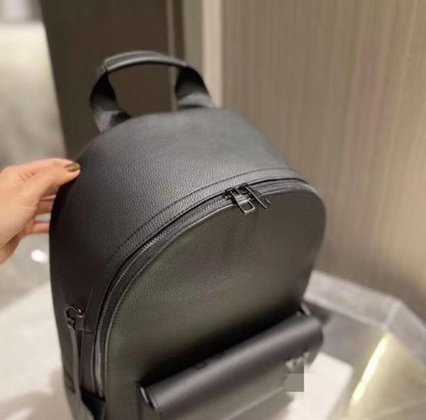 2023 designer backpack school bag handbags men women large capacity backpacks rucksack fashion leather back packs totes duffle travel bags
2023 designer backpack school bag handbags men women large capacity backpacks rucksack fashion leather back packs totes duffle travel bags