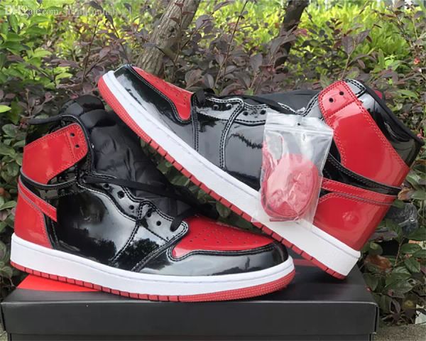 sale release shoes 1 high og basketball shoes bred patent shoes sports sneakers basketball outdoor trainers
sale release shoes 1 high og basketball shoes bred patent shoes sports sneakers basketball outdoor trainers