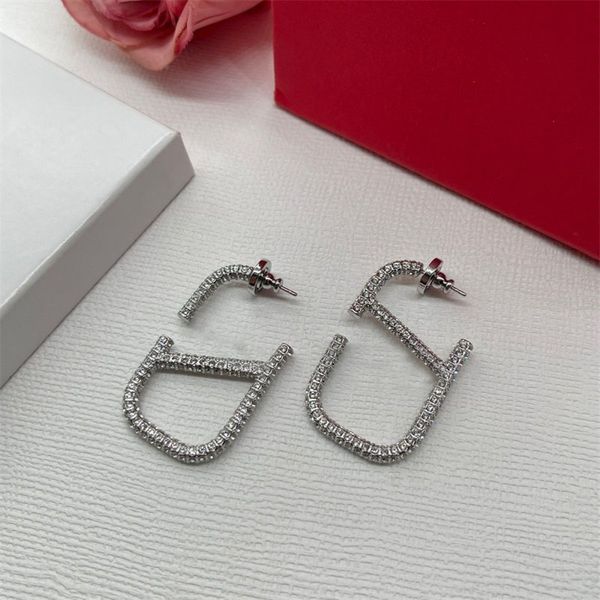 elegant designers earrings luxury women orecchini stainless steel teen girls stud 12 14 years old rhinestone gold plated v letters jewelry w, Golden;silver
elegant designers earrings luxury women orecchini stainless steel teen girls stud 12 14 years old rhinestone gold plated v letters jewelry w, Golden;silver