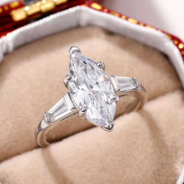 band rings huitan luxury crystal marquise cubic zirconia women rings silver color fashion versatile engagement wedding accessories jewelry a
band rings huitan luxury crystal marquise cubic zirconia women rings silver color fashion versatile engagement wedding accessories jewelry a