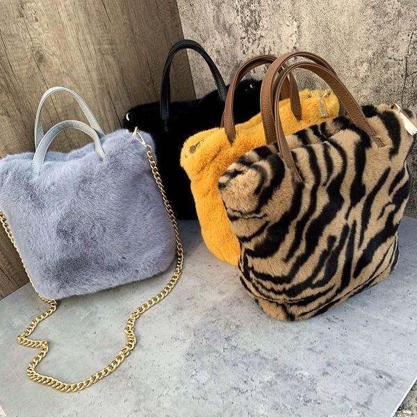 evening bags fashion women solid color shoulder bag winter soft plush bucket bag faux fur shopping bag large capacity fluffy chain bags 2303
evening bags fashion women solid color shoulder bag winter soft plush bucket bag faux fur shopping bag large capacity fluffy chain bags 2303