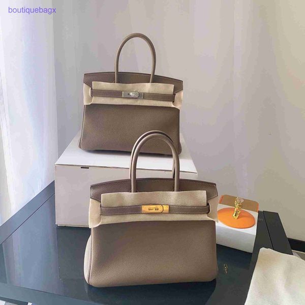 tote bag original edition designer h ermes briki bags online shop 2023 new classic wax wrapped thread togo calf leather lychee pattern leath
tote bag original edition designer h ermes briki bags online shop 2023 new classic wax wrapped thread togo calf leather lychee pattern leath
