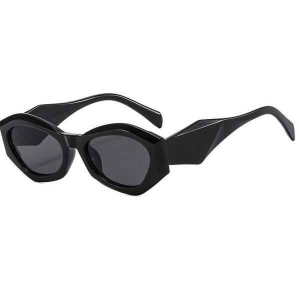 fashion men and women street p sunglasses small frame glasses personalized polygon pc sunglasses, White;black
fashion men and women street p sunglasses small frame glasses personalized polygon pc sunglasses, White;black