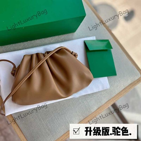 2023 new model designer shoulder crossbody bag fashion cross body wallets womens real leather classic luxury handbags tote female purses 230
2023 new model designer shoulder crossbody bag fashion cross body wallets womens real leather classic luxury handbags tote female purses 230