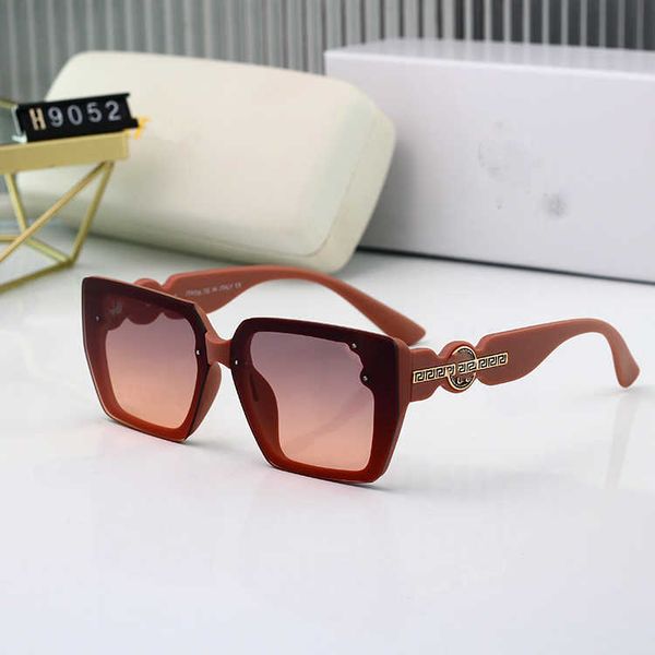 luxurious designer versage sunglass versage womsunglasses ens sage mens punk metal fashion fashion baseball sunglasses women 2023 pink, White;black 
luxurious designer versage sunglass versage womsunglasses ens sage mens punk metal fashion fashion baseball sunglasses women 2023 pink, White;black