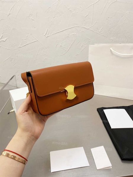 2023leather triomphe shoulder bag women's men's handbag flip horizontal satchel luxury designer women's fashionable evening b
2023leather triomphe shoulder bag women's men's handbag flip horizontal satchel luxury designer women's fashionable evening b