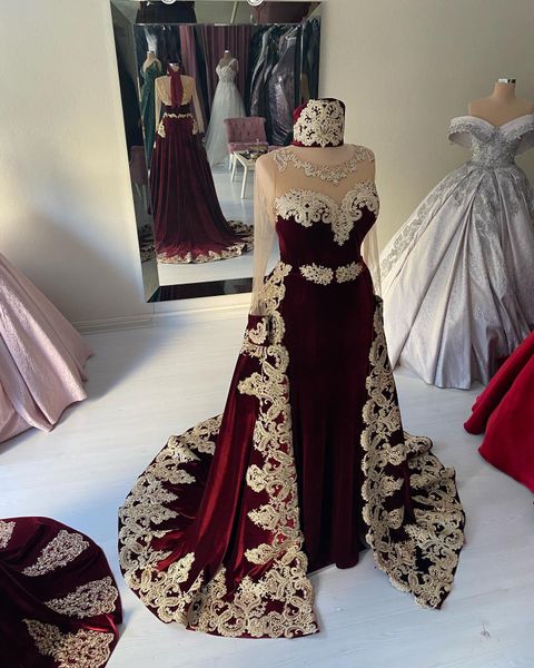 abaya kaftan evening dress with overskirt train 2023 vintage long sleeve velvet engament prom gowns appliques lace formal karakou algerien p, Black;red
abaya kaftan evening dress with overskirt train 2023 vintage long sleeve velvet engament prom gowns appliques lace formal karakou algerien p, Black;red