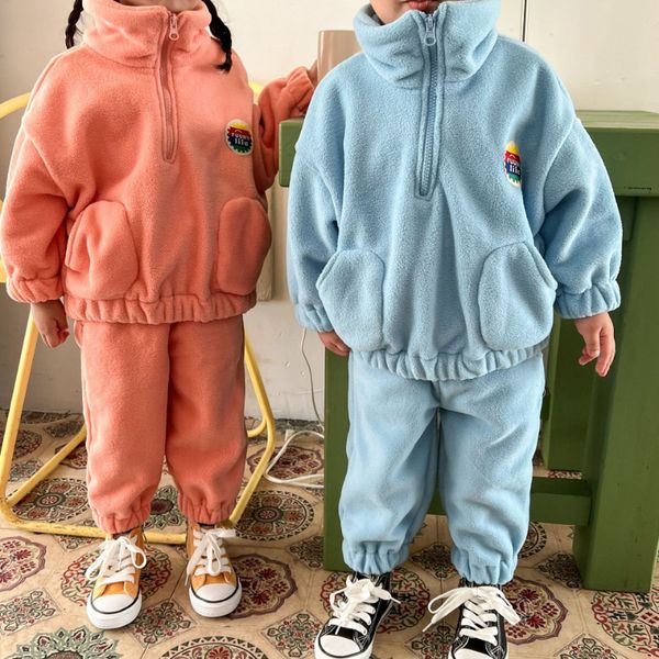 clothing sets kids thick fleece outfits autumn winter boys and girls turtleneck sweatshirts sweatpants 2pcs children warm suit 230307, White
clothing sets kids thick fleece outfits autumn winter boys and girls turtleneck sweatshirts sweatpants 2pcs children warm suit 230307, White
