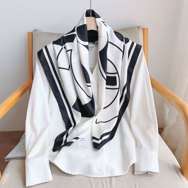 shawls for women 2023 spring summer new silk scarf twill square scarf flower printing stitching black white horse head beach scarf shawl par, Blue;gray
shawls for women 2023 spring summer new silk scarf twill square scarf flower printing stitching black white horse head beach scarf shawl par, Blue;gray