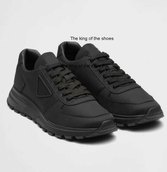 2023 og 23 s luxury prax 01 sneakers shoes men's re-nylon technical fabric casual walking famous rubber lug sole party wedding runner t, Black
2023 og 23 s luxury prax 01 sneakers shoes men's re-nylon technical fabric casual walking famous rubber lug sole party wedding runner t, Black