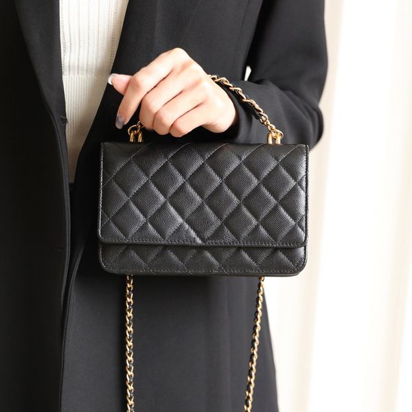 10a original quality luxury chain bag designer bags 22k 19cm lady handbag genuine leather shoulder bag with box c148
10a original quality luxury chain bag designer bags 22k 19cm lady handbag genuine leather shoulder bag with box c148
