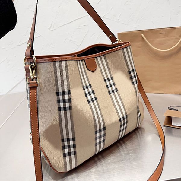 large capacity shopping bag women shoulder bags classic stripes travel handbags canvas leather material metal hardware interior zipper pocke
large capacity shopping bag women shoulder bags classic stripes travel handbags canvas leather material metal hardware interior zipper pocke