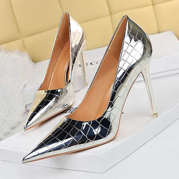 shoes metal stone pattern woman pumps high-heels fashion wedding shoes stiletto luxury women's shoes large size 43 230307, Black
shoes metal stone pattern woman pumps high-heels fashion wedding shoes stiletto luxury women's shoes large size 43 230307, Black