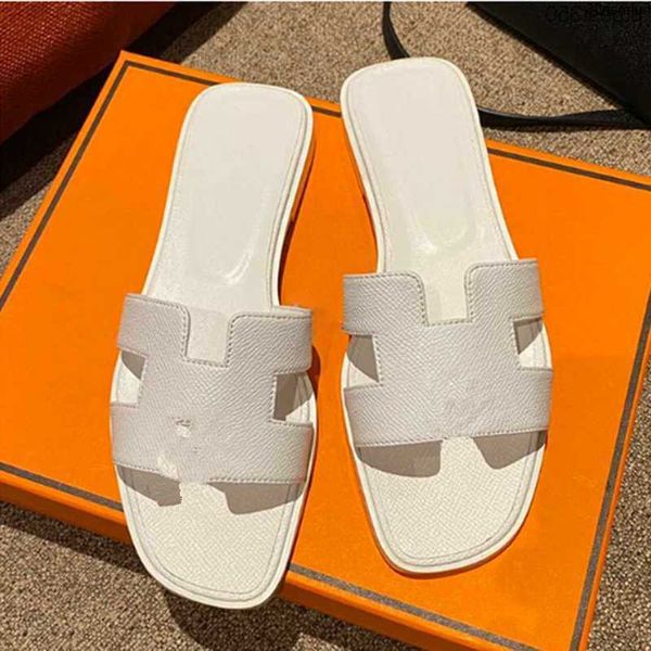 luxury designer 2023 slippers classic flat slides fashion women sandals fashion leather slide summer beach sandal red yellow cartoon s a7js, Black
luxury designer 2023 slippers classic flat slides fashion women sandals fashion leather slide summer beach sandal red yellow cartoon s a7js, Black