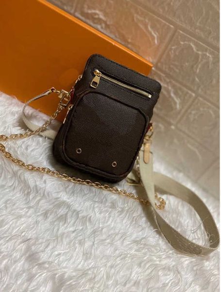 2022 luxury wallet mobile phone bag adjustable shoulder strap card bag m80746, Brown;gray
2022 luxury wallet mobile phone bag adjustable shoulder strap card bag m80746, Brown;gray