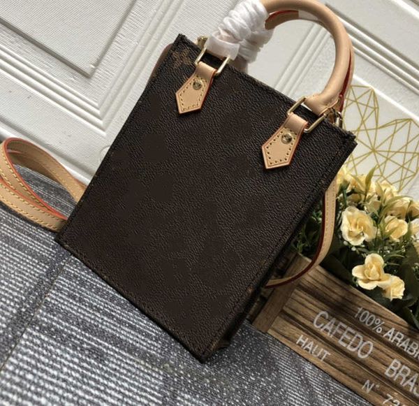 fashion luxurys shoulder bag onthego medium tote women designers handbags by the pool monograms embossing messenger designer
fashion luxurys shoulder bag onthego medium tote women designers handbags by the pool monograms embossing messenger designer