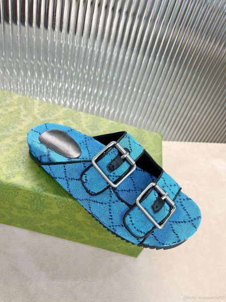 2021 beach slippers fashion summer outdoor terrace women's sandals letter leather designer l women's shoes size 35-42 with box, Black
2021 beach slippers fashion summer outdoor terrace women's sandals letter leather designer l women's shoes size 35-42 with box, Black