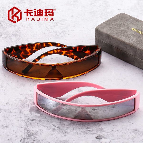 2023 new futuristic technology rectangular one-piece sunglasses y2k spicy girls millennium tide sunglasses bundy glasses with box, Black
2023 new futuristic technology rectangular one-piece sunglasses y2k spicy girls millennium tide sunglasses bundy glasses with box, Black