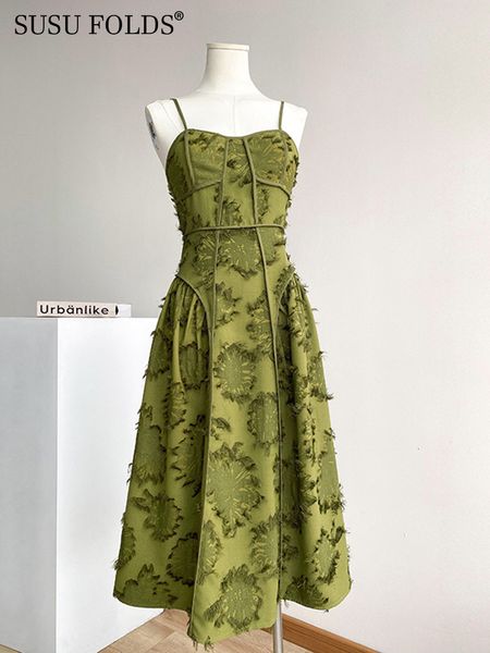 casual dresses susu tassels green solid spaghetti strap dress high waist midi length dresses women clothing autumn fashion su-a086 230307, Black;gray
casual dresses susu tassels green solid spaghetti strap dress high waist midi length dresses women clothing autumn fashion su-a086 230307, Black;gray