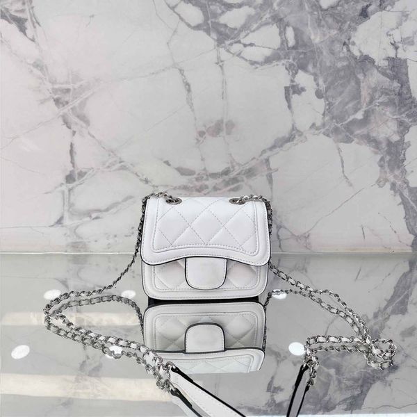 classic contrast flip bag womens fashion leather handbag luxury designer quilted diamond lattice silver tone metal fashion diagonal shoulder
classic contrast flip bag womens fashion leather handbag luxury designer quilted diamond lattice silver tone metal fashion diagonal shoulder