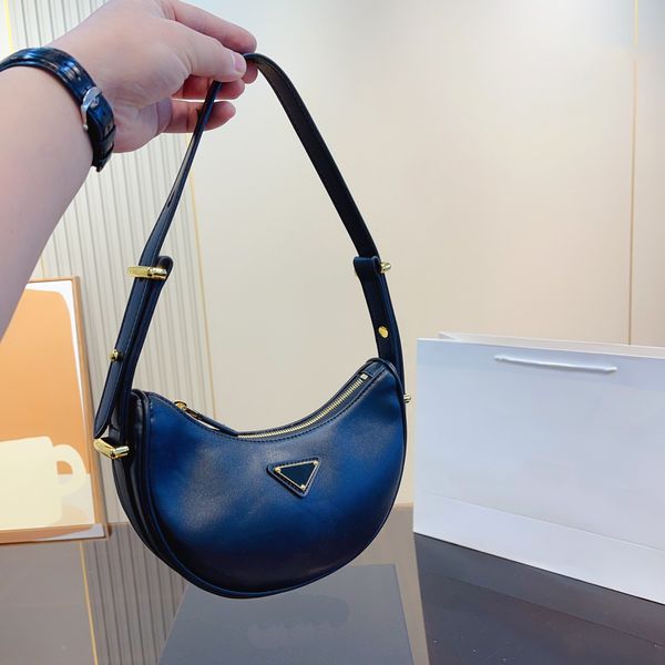 fashion bags designer bags adjustable shoulder strap bag designer sports handbags elling wallet women wear-resistant bags handbag brand purs
fashion bags designer bags adjustable shoulder strap bag designer sports handbags elling wallet women wear-resistant bags handbag brand purs