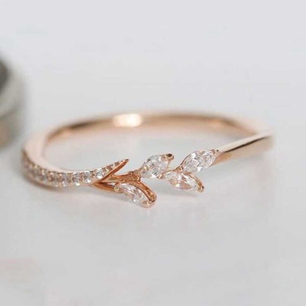 band rings danity leaf crystal engagement rings women's eternity wedding band rings for female rose gold rings jewelry gifts aa230306, Silver
band rings danity leaf crystal engagement rings women's eternity wedding band rings for female rose gold rings jewelry gifts aa230306, Silver
