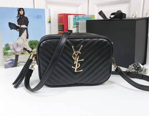 luxurys women chain yslitys crossbody bags designers heart wave pattern shoulder ysls bags bag messenger bags pruse chain tote purse crossbo
luxurys women chain yslitys crossbody bags designers heart wave pattern shoulder ysls bags bag messenger bags pruse chain tote purse crossbo