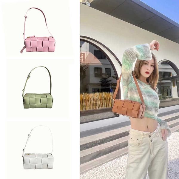 luxury design women's leather braided small square bag girls portable armpit single shoulder crossbody bag 0424
luxury design women's leather braided small square bag girls portable armpit single shoulder crossbody bag 0424