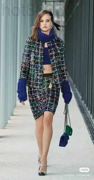 women's wool & blends designer new autumn model catwalk color sequined coat printed jacket winter western suit thot, Black
women's wool & blends designer new autumn model catwalk color sequined coat printed jacket winter western suit thot, Black