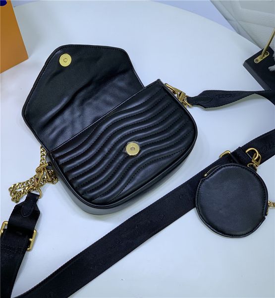 designer women handbag purse evening bag shoulder cross body messenger leather date code serial number, Red;black
designer women handbag purse evening bag shoulder cross body messenger leather date code serial number, Red;black