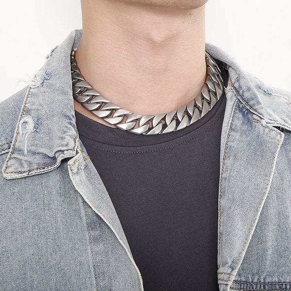 285g weight cool collar necklace chain encrypted sand face cuban chain stainless steel necklaces 20mm 18inch for mens, Silver
285g weight cool collar necklace chain encrypted sand face cuban chain stainless steel necklaces 20mm 18inch for mens, Silver