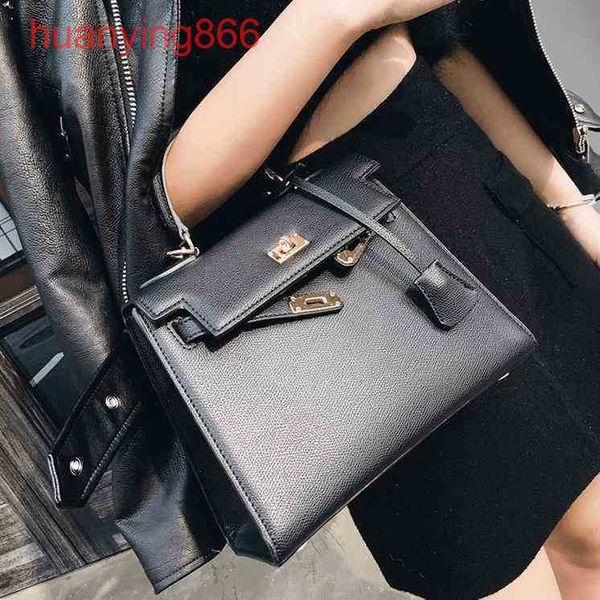 luxury h bags handbags fashion womens classic premium totes paul aima mini one shoulder autumn winter women's 2023 luxury 856
luxury h bags handbags fashion womens classic premium totes paul aima mini one shoulder autumn winter women's 2023 luxury 856