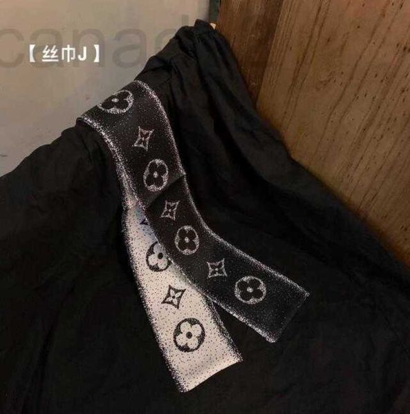 designer 23style fashion designer letters print bags scraf silk scarves women handle bag luggage muffler france wallet purse handbag paris s, Blue;gray
designer 23style fashion designer letters print bags scraf silk scarves women handle bag luggage muffler france wallet purse handbag paris s, Blue;gray