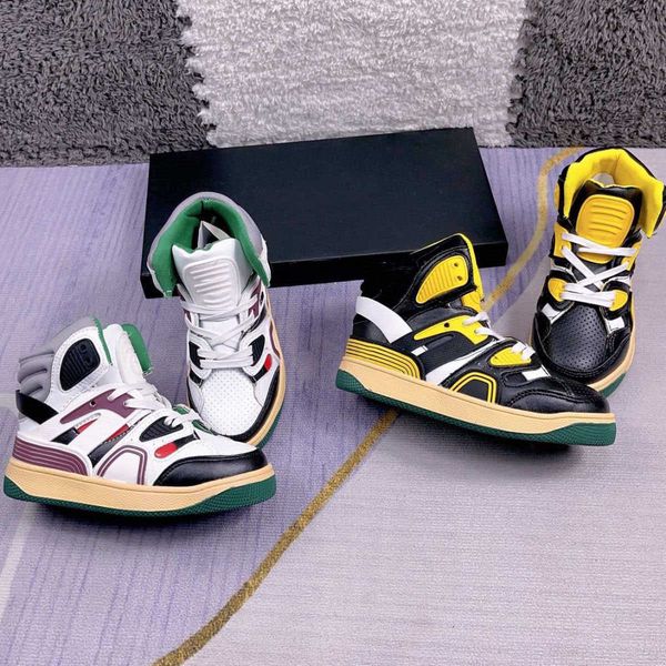 23ss brand designer sports shoes boy girls autumn winter new childrens fashion classic versatile cricket shoes casual kids clothing a1 2422, Black
23ss brand designer sports shoes boy girls autumn winter new childrens fashion classic versatile cricket shoes casual kids clothing a1 2422, Black