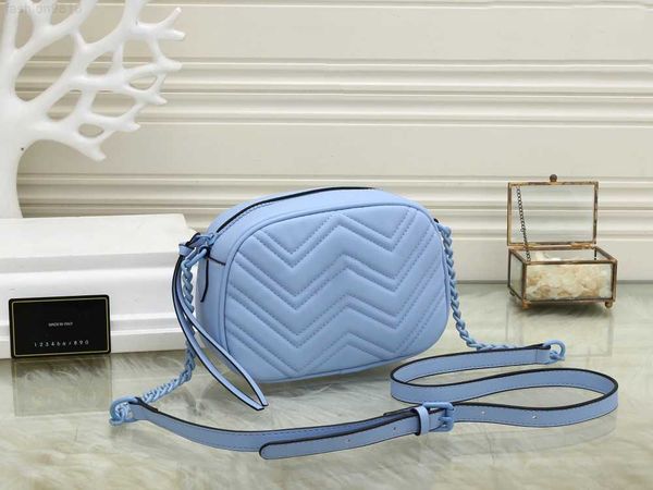 fashion metal chain shoulder back crossbody bag quilted v-shaped leather adjustable chain strap zipper seal with
fashion metal chain shoulder back crossbody bag quilted v-shaped leather adjustable chain strap zipper seal with