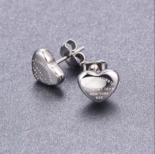 charm letter t heart-shaped earrings titanium steel designer for women girls stud luxury jewlery love hoop gifts woman girl gold silver gold, Golden
charm letter t heart-shaped earrings titanium steel designer for women girls stud luxury jewlery love hoop gifts woman girl gold silver gold, Golden