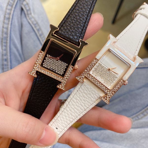 good quality letter women watches 2-pointer diamond fashion style dress watch lady 5 colors japan quartz movement leather strap casual wrist, Slivery;golden 
good quality letter women watches 2-pointer diamond fashion style dress watch lady 5 colors japan quartz movement leather strap casual wrist, Slivery;golden
