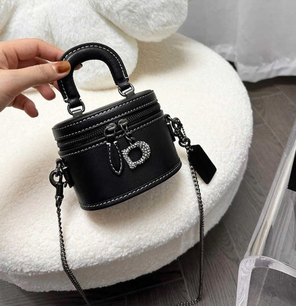new mini bucket bag for women designers luxurys letter shoulder bags mon womens totes designer classic diamond handbag cross body
new mini bucket bag for women designers luxurys letter shoulder bags mon womens totes designer classic diamond handbag cross body