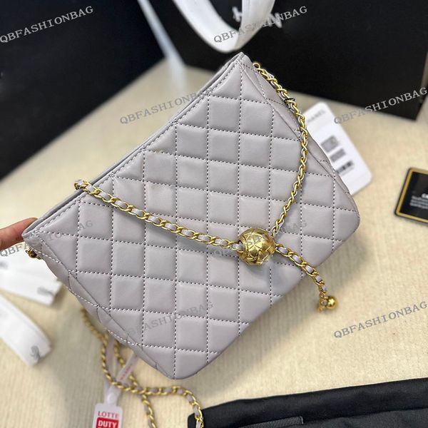 23c womens classic hobos quilted bags crush pearl gold ball metal hareware matelasse chain 3 colors crossbody shoulder handbags luxury desig
23c womens classic hobos quilted bags crush pearl gold ball metal hareware matelasse chain 3 colors crossbody shoulder handbags luxury desig
