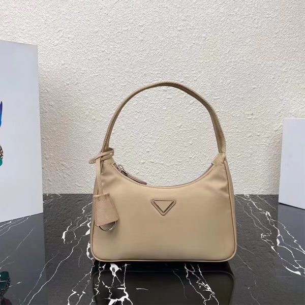 fashion handbag backpack women's cross-body shoulder bag fashion design brand half moon underarm bag luxury portable large capacity mes
fashion handbag backpack women's cross-body shoulder bag fashion design brand half moon underarm bag luxury portable large capacity mes