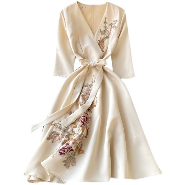 style casual dresses summer embroidery luxury dresses women designers v-neck slim french style midi dresses drop selling products, White
style casual dresses summer embroidery luxury dresses women designers v-neck slim french style midi dresses drop selling products, White