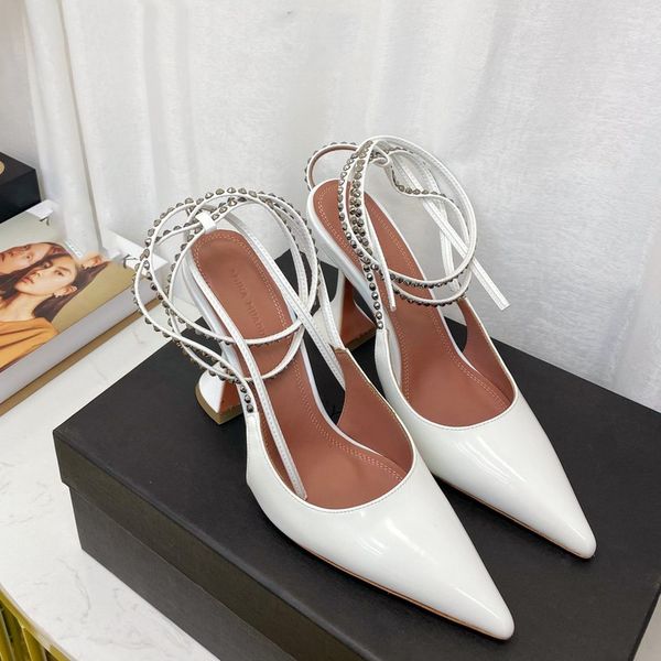 fashion dress shoes 2023 amina muaddi women leather high heel metal buckle letter logo wedding party business casual flat shoes 01-06, Black
fashion dress shoes 2023 amina muaddi women leather high heel metal buckle letter logo wedding party business casual flat shoes 01-06, Black