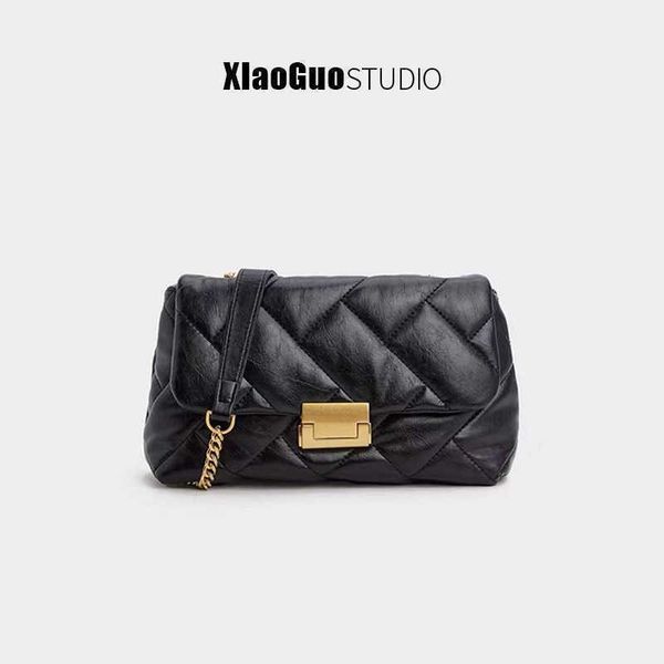 small design bag women's 2022 new high grade diamond chain single shoulder messenger small square commuting 2303
small design bag women's 2022 new high grade diamond chain single shoulder messenger small square commuting 2303