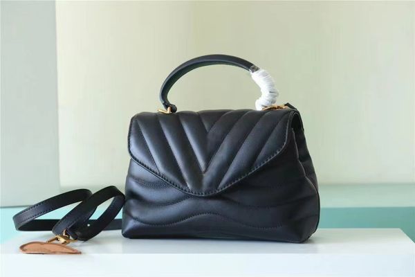 genuine leather hold me handbag shoulder bag tote black trendy purse 7a women fashion bags
genuine leather hold me handbag shoulder bag tote black trendy purse 7a women fashion bags