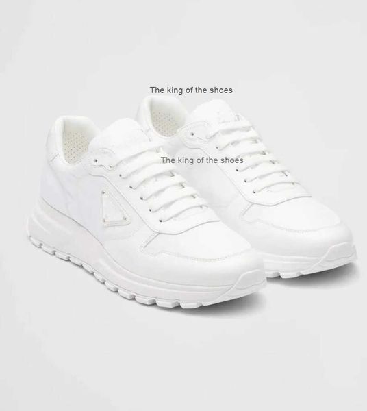 famous brand perfect prax 01 men sneaker shoes brushed leather trainers man technical rubber re-nylon white black runner sports
famous brand perfect prax 01 men sneaker shoes brushed leather trainers man technical rubber re-nylon white black runner sports